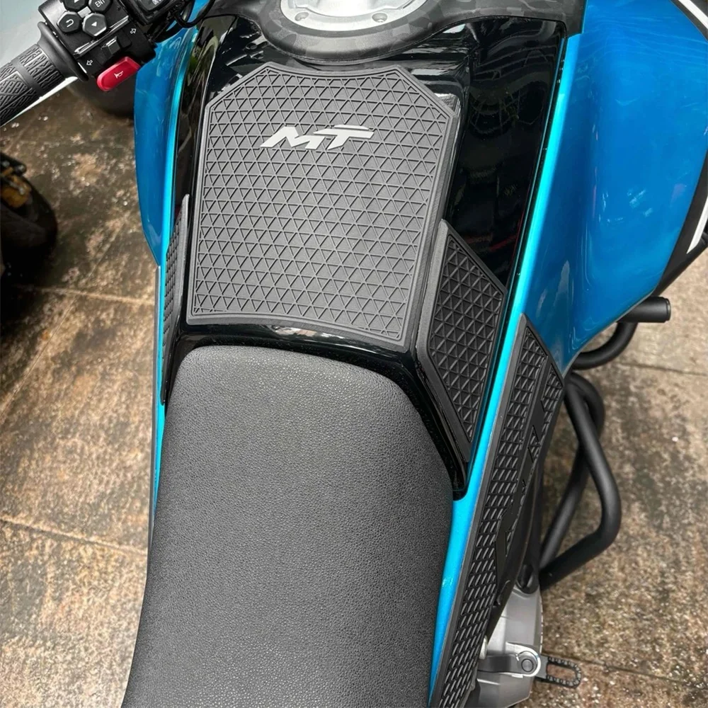 For 450MT Precise Cut Tank Protective Cover Rubber Anti-scratch Sticker OEM Fit No-drill Install Moto Decal Accessories
For 450MT Precise Cut Tank Protective Cover Rubber Anti-scratch Sticker OEM Fit No-drill Install Moto Decal Accessories