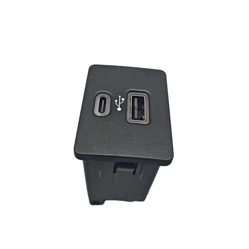 Car Multimedia Adapter SYNC 2 Interface Compatible With SYNC 2 Non-deformation Design OEM Number HC3Z-19A387-B
Car Multimedia Adapter SYNC 2 Interface Compatible With SYNC 2 Non-deformation Design OEM Number HC3Z-19A387-B