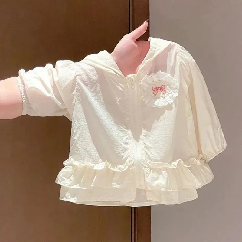 Baby and Girl's Summer Coat New Style Children's Breathable Lightweight Hooded Sunscreen Coat
Baby and Girl's Summer Coat New Style Children's Breathable Lightweight Hooded Sunscreen Coat