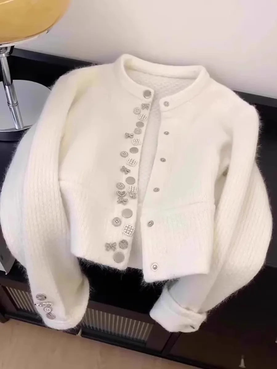 Women's White Gothic Knit Cardigan Sweater Harajuku Y2k Korean Long Sleeves O-Neck Sweaters Vintage 2000s Emo Clothes 2025
Women's White Gothic Knit Cardigan Sweater Harajuku Y2k Korean Long Sleeves O-Neck Sweaters Vintage 2000s Emo Clothes 2025