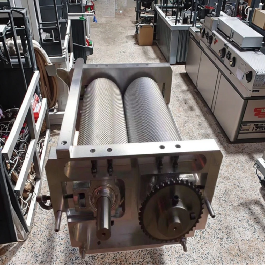 86*310mm Beeswax Roller Machine Parallel Bees Wax Foundation Press Sheet Machine
86*310mm Beeswax Roller Machine Parallel Bees Wax Foundation Press Sheet Machine