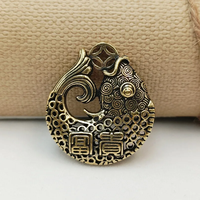 Brass Hollow Auspicious Fortune Fish Antique Small Copper Keychain Pendant Year After Year Surplus Creative Small Gift
Brass Hollow Auspicious Fortune Fish Antique Small Copper Keychain Pendant Year After Year Surplus Creative Small Gift