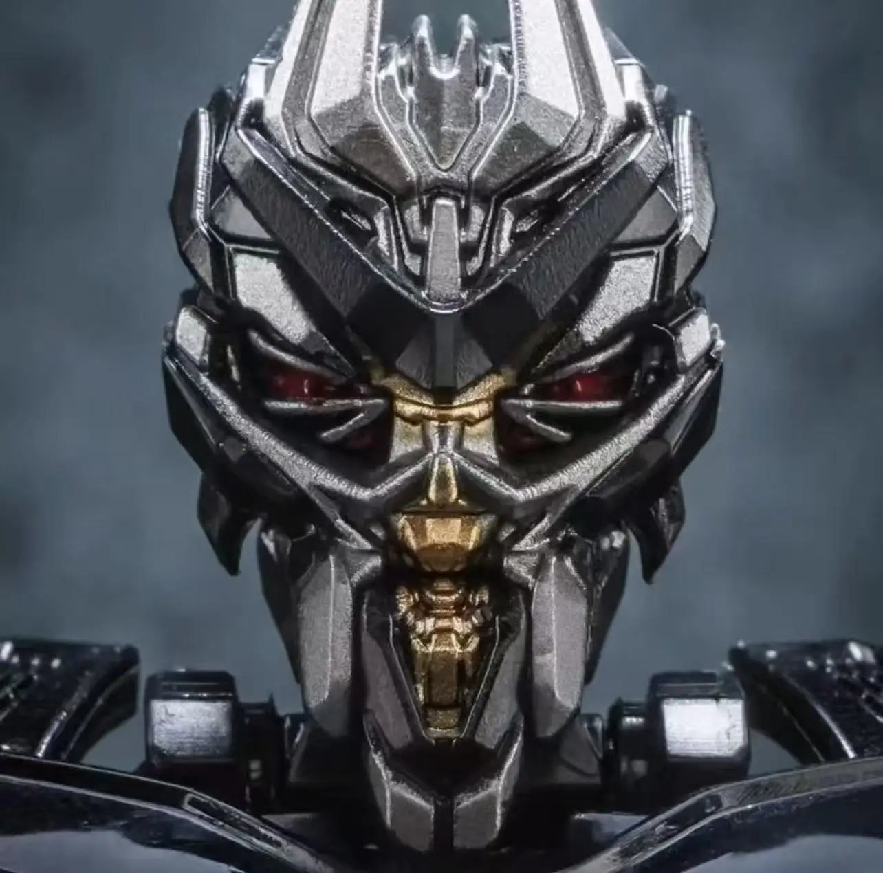 In Stock Black Mamba Robot Model BMB Barricade LS02 Transformation Masterpiece Action Figure Toy Movie ABS KO MPM05 18CM Car
In Stock Black Mamba Robot Model BMB Barricade LS02 Transformation Masterpiece Action Figure Toy Movie ABS KO MPM05 18CM Car