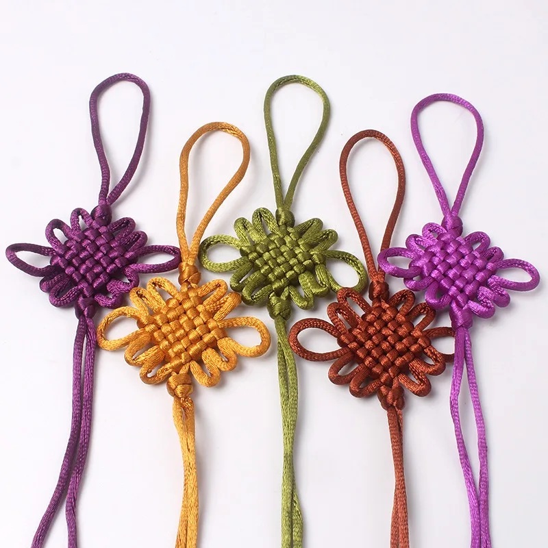 Handmade Small Chinese Knot Pendant, Chinese Knot Tassel Pendant Gift, Chinese Knot Hanging Decoration
Handmade Small Chinese Knot Pendant, Chinese Knot Tassel Pendant Gift, Chinese Knot Hanging Decoration