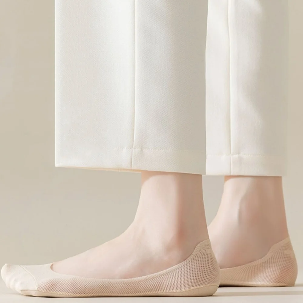 4Pairs Cotton Boat Socks Set Women Solid Color Clog Hosiery Invisible Tabi Socks Low Cut Thin Non-slip Toe Socks Summer Spring
4Pairs Cotton Boat Socks Set Women Solid Color Clog Hosiery Invisible Tabi Socks Low Cut Thin Non-slip Toe Socks Summer Spring