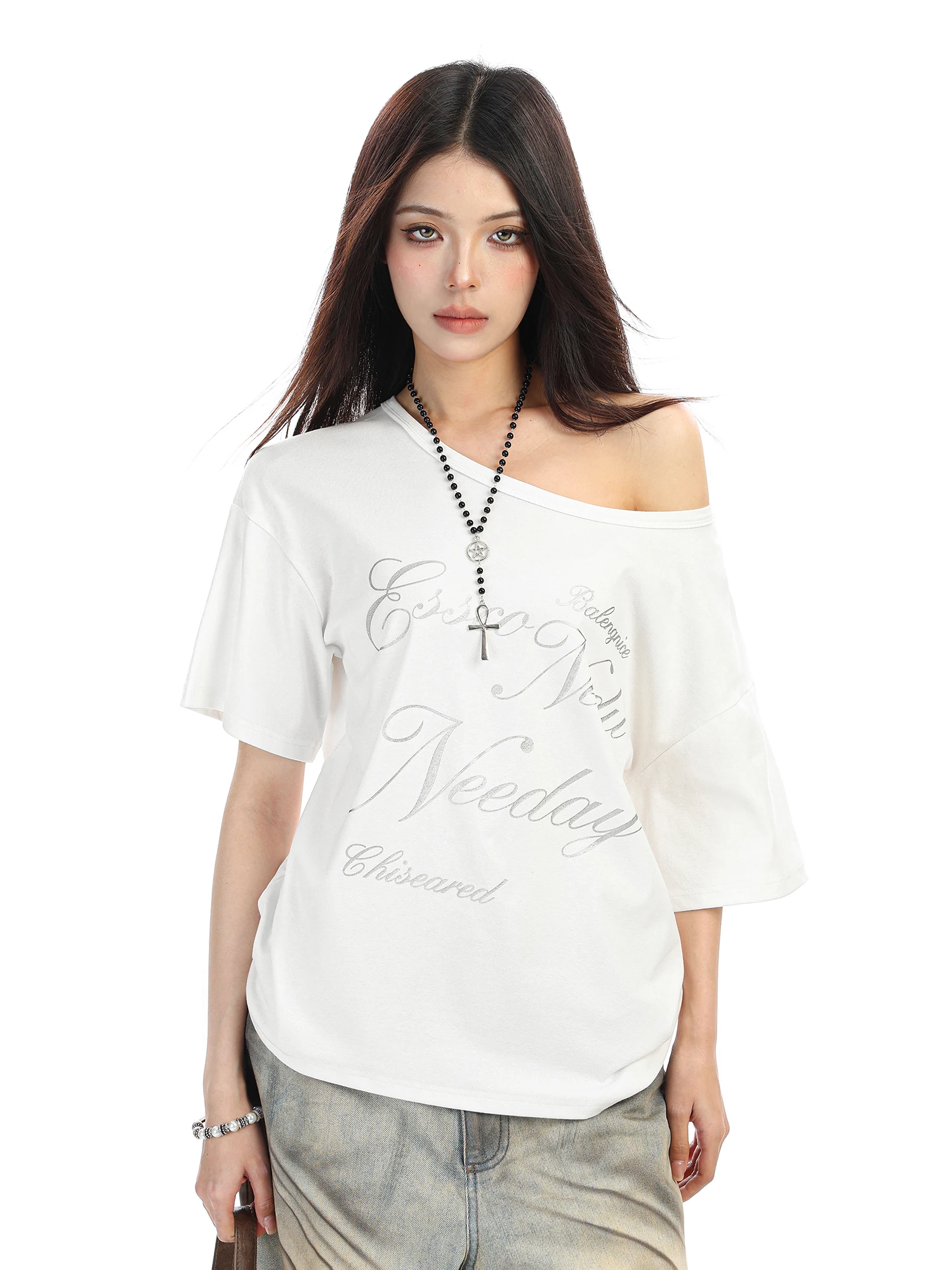 Laid-back Style Letter Print Diagonal Shoulder Short Sleeve T-shirt Women Summer Casual Versatile Bare Shoulder Top
Laid-back Style Letter Print Diagonal Shoulder Short Sleeve T-shirt Women Summer Casual Versatile Bare Shoulder Top