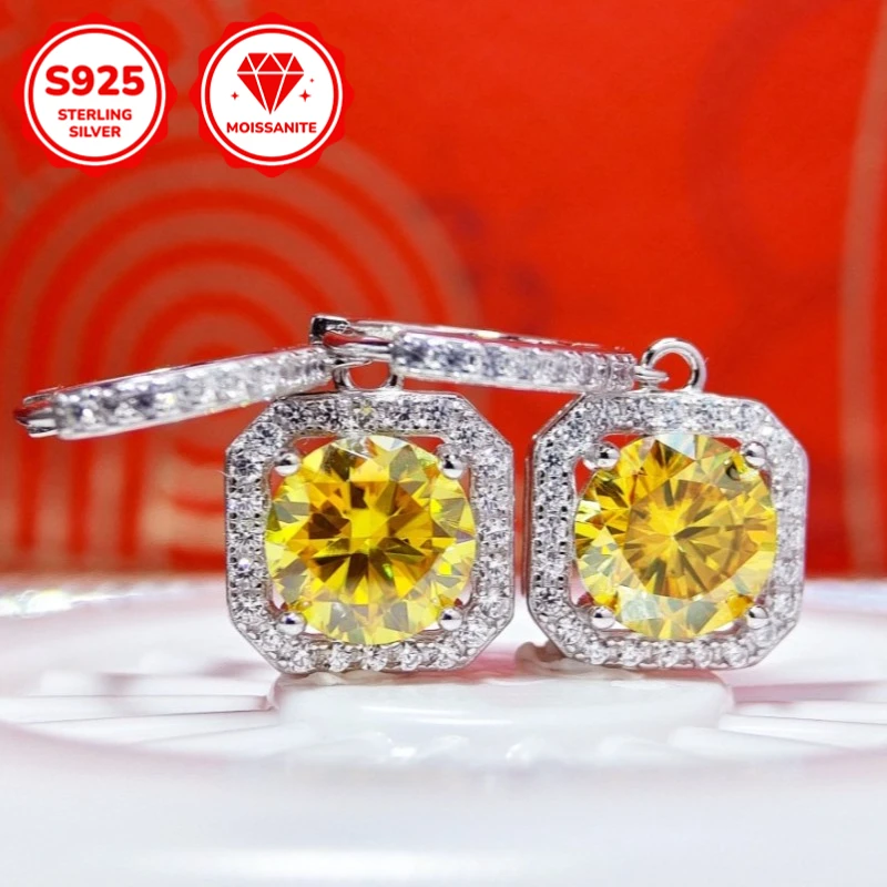 1Pair 0.5/1/2/3Ct 925 Silver Romantic Moissanite Earrings,Elegant Jewelry for Daily Decoration for Women Men,Perfect for Holiday
1Pair 0.5/1/2/3Ct 925 Silver Romantic Moissanite Earrings,Elegant Jewelry for Daily Decoration for Women Men,Perfect for Holiday