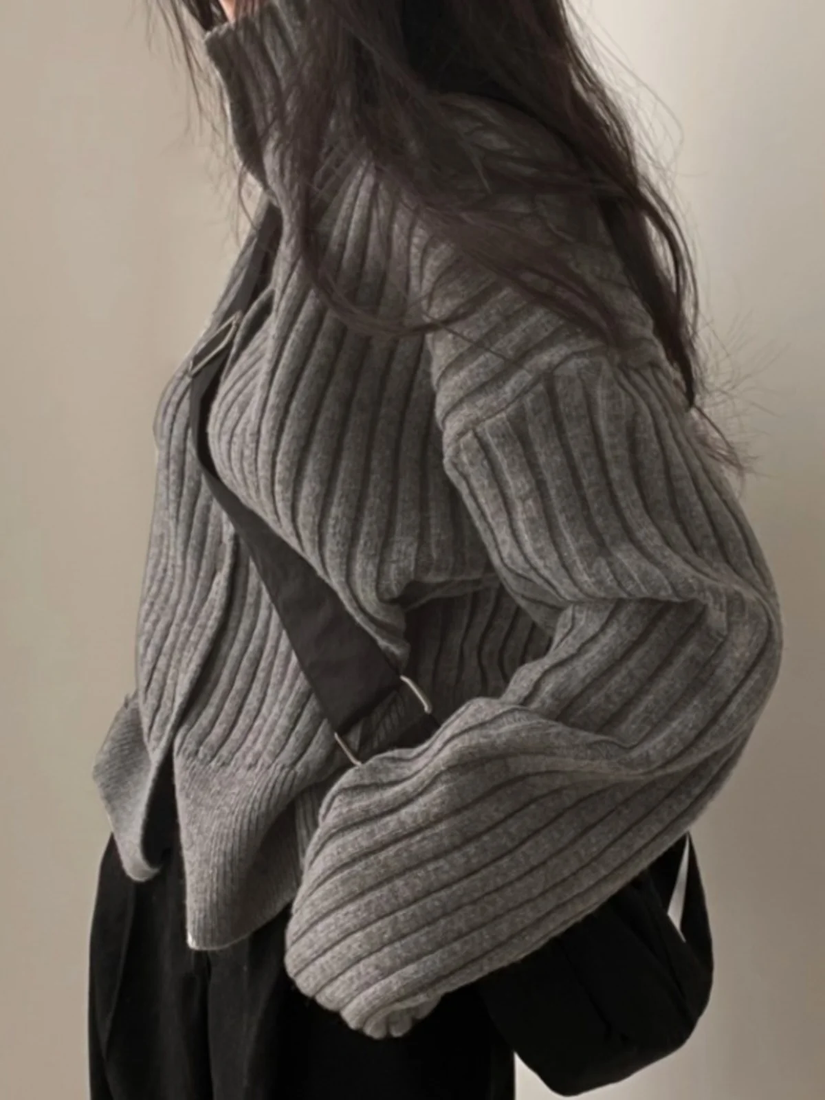 Chic Autumn Winter Retro High Collar Warm Knitted Sweater Coat Striped Slim Long Sve Open Cardigan Women's Faion Sle
Chic Autumn Winter Retro High Collar Warm Knitted Sweater Coat Striped Slim Long Sve Open Cardigan Women's Faion Sle