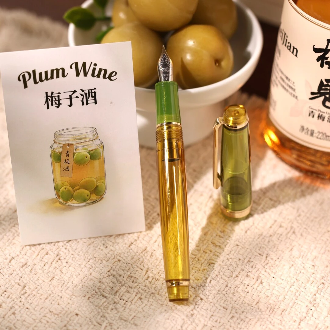 Jinhao 82 Limited Edtion Plum Wine, Fountain Pen
Jinhao 82 Limited Edtion Plum Wine, Fountain Pen