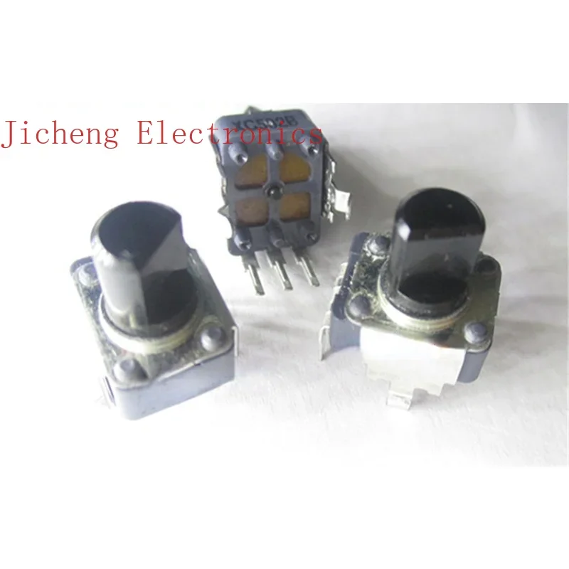 10PCS Imported 9-type RV09 Potentiometer 5K Small Carbon Film Short Shaft Length 7.5MM
10PCS Imported 9-type RV09 Potentiometer 5K Small Carbon Film Short Shaft Length 7.5MM