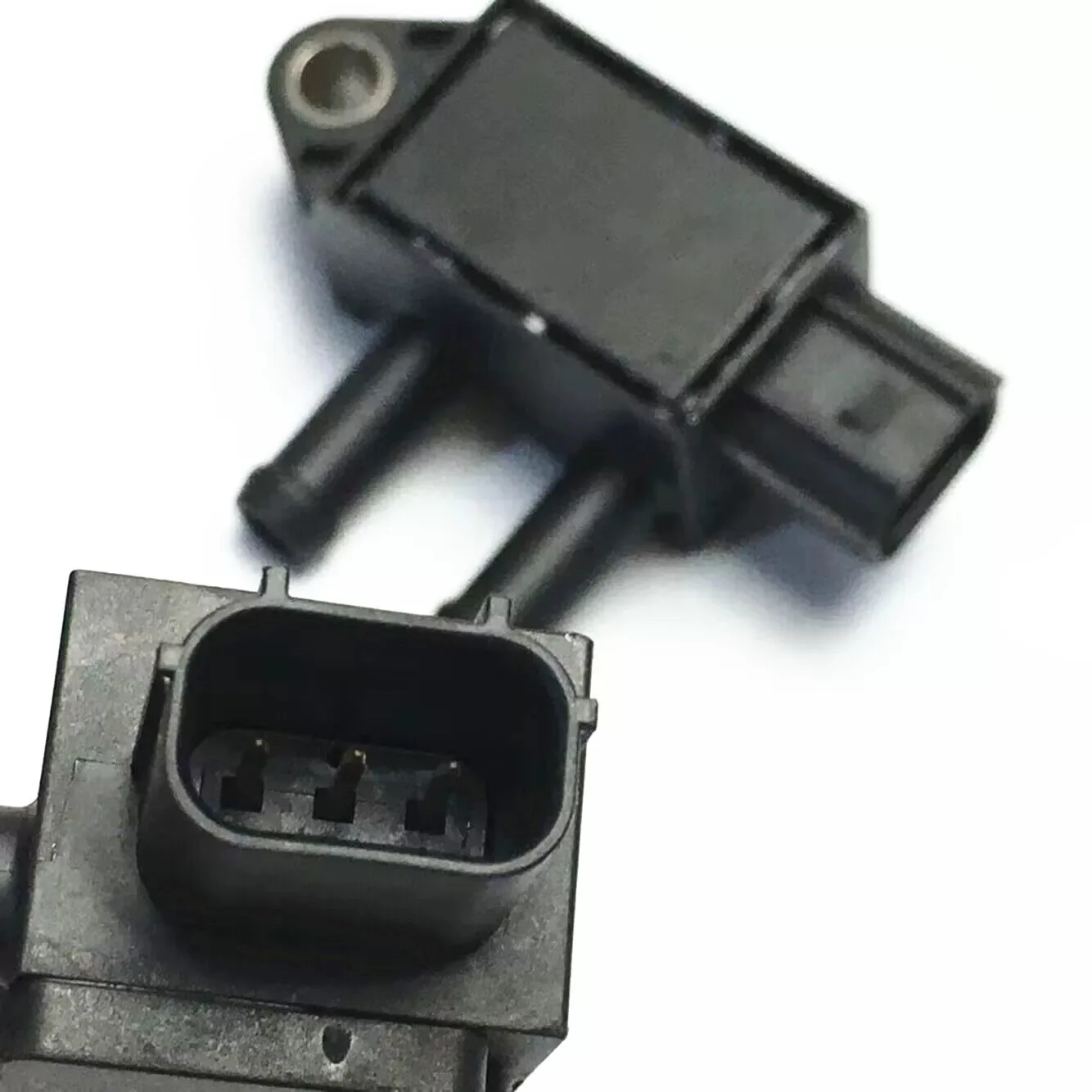 1PCS/LOTS is suitable for exhaust pressure sensor 37860-RZ0 41MPP2-2 IC Electronic components for Arduino DIY 
1PCS/LOTS is suitable for exhaust pressure sensor 37860-RZ0 41MPP2-2 IC Electronic components for Arduino DIY