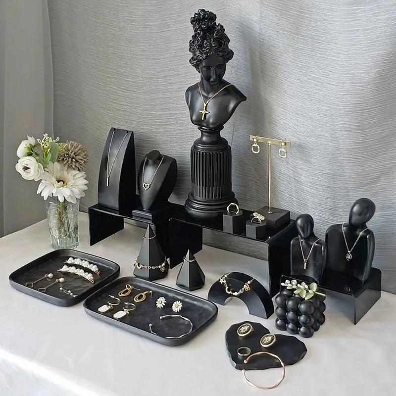 Creative Black Jewelry Display Props Set Ideal for Boutique Store Counter Display Jewelry Photography Shooting Props
Creative Black Jewelry Display Props Set Ideal for Boutique Store Counter Display Jewelry Photography Shooting Props