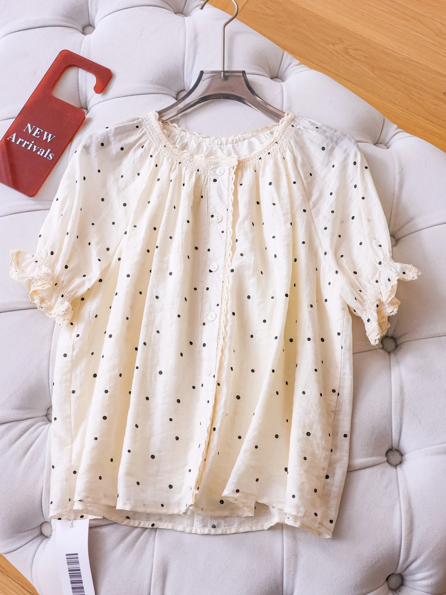 Women's French Style Blouse Mixed Linen Short Sleeve Polka Dot Ruffle Hem Slimming Bubble Sleeve Shirt Breathable Skin-Friendly
Women's French Style Blouse Mixed Linen Short Sleeve Polka Dot Ruffle Hem Slimming Bubble Sleeve Shirt Breathable Skin-Friendly