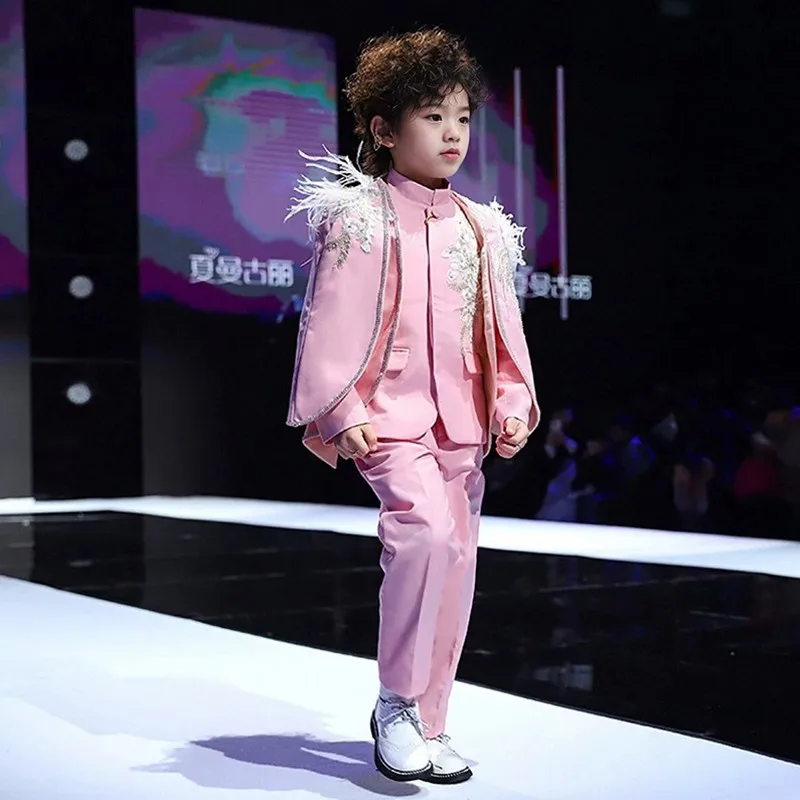 4-Pieces Suit Children Tuxedo Host Piano Performance Costume Wedding Birthday Party Suit Boys Blazer A5003 Wholesale Boys Suits
4-Pieces Suit Children Tuxedo Host Piano Performance Costume Wedding Birthday Party Suit Boys Blazer A5003 Wholesale Boys Suits