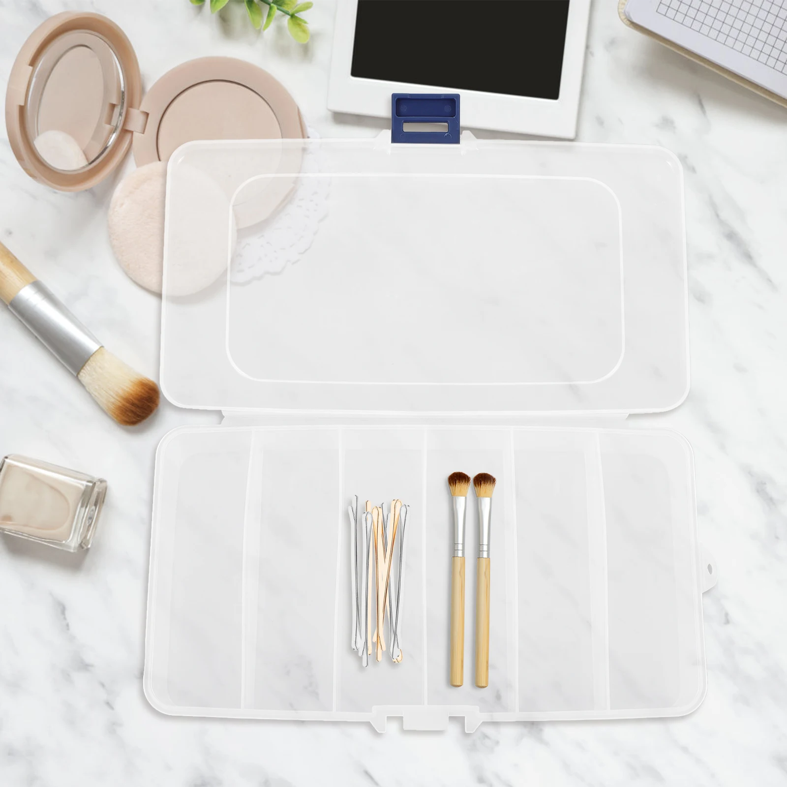 Makeup Tool Storage Box 6 Compartments Portable Organizer Cotton Pads Holder Lipstick Container Clasp Closure Dressing Table
Makeup Tool Storage Box 6 Compartments Portable Organizer Cotton Pads Holder Lipstick Container Clasp Closure Dressing Table