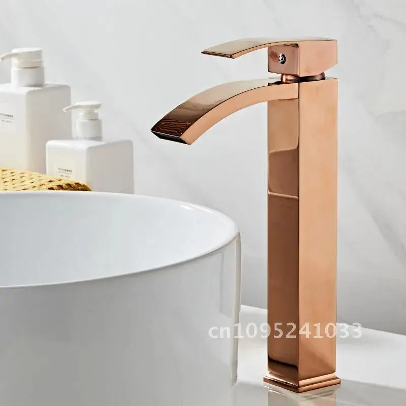 Basin faucet brass bathroom single faucet handle torneiras para Wash banheiro pia faucet sink faucet waterfall Gold de Rose
Basin faucet brass bathroom single faucet handle torneiras para Wash banheiro pia faucet sink faucet waterfall Gold de Rose