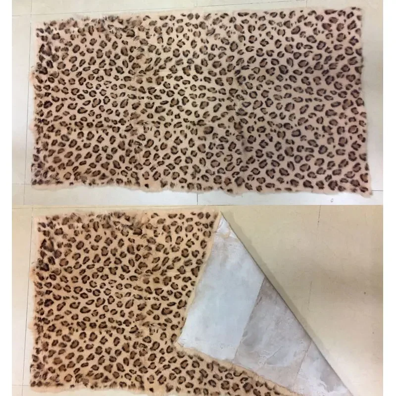 Hight Quanlity Split Joint Leopard Printed Genuine Rabbit Fur Material Mat Whole Piece Size 50cm*110cm
Hight Quanlity Split Joint Leopard Printed Genuine Rabbit Fur Material Mat Whole Piece Size 50cm*110cm