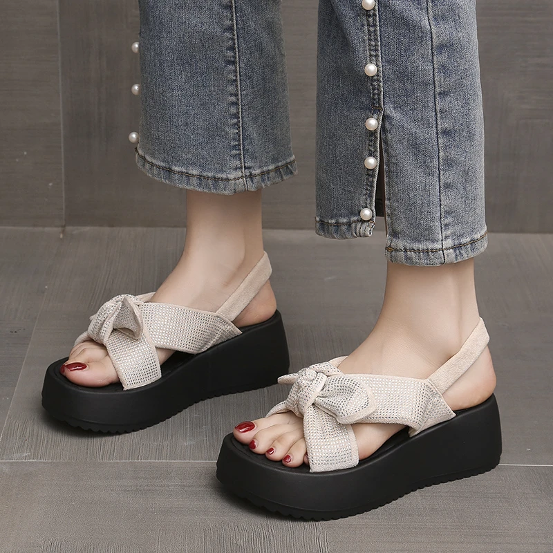 Summer New Sexy Fashion Versatile Comfortable Women's Platform Sandals
Summer New Sexy Fashion Versatile Comfortable Women's Platform Sandals