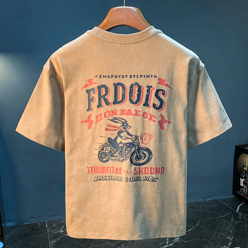 Casual short sleeved T-shirt men's summer 2025 khaki nostalgic retro printed loose men's top
Casual short sleeved T-shirt men's summer 2025 khaki nostalgic retro printed loose men's top