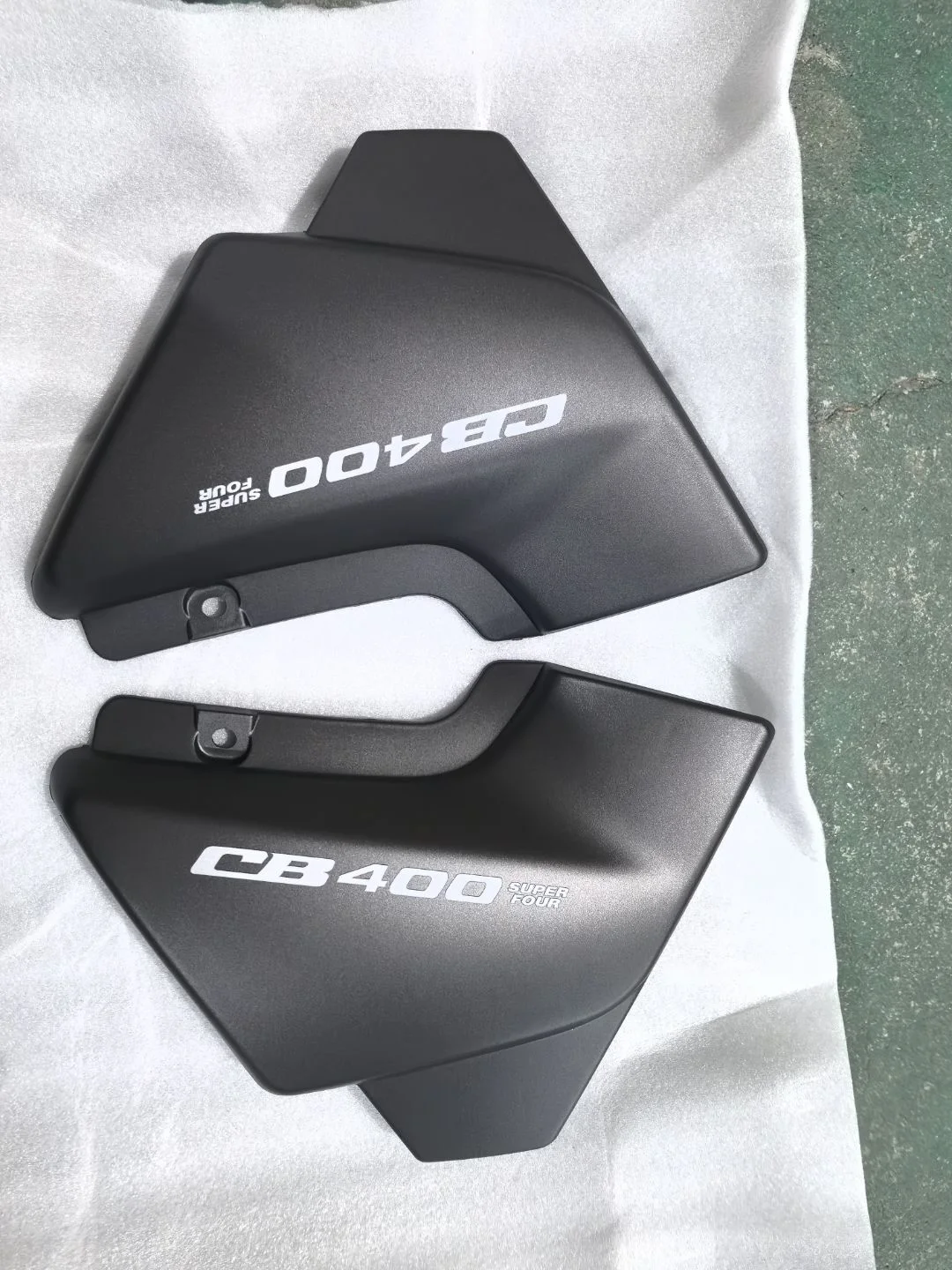 Fit For Honda CB400 2005 - 2013 VTEC 3 4 Motorcycle Side Panel Fairing VTEC3 VTEC4
Fit For Honda CB400 2005 - 2013 VTEC 3 4 Motorcycle Side Panel Fairing VTEC3 VTEC4