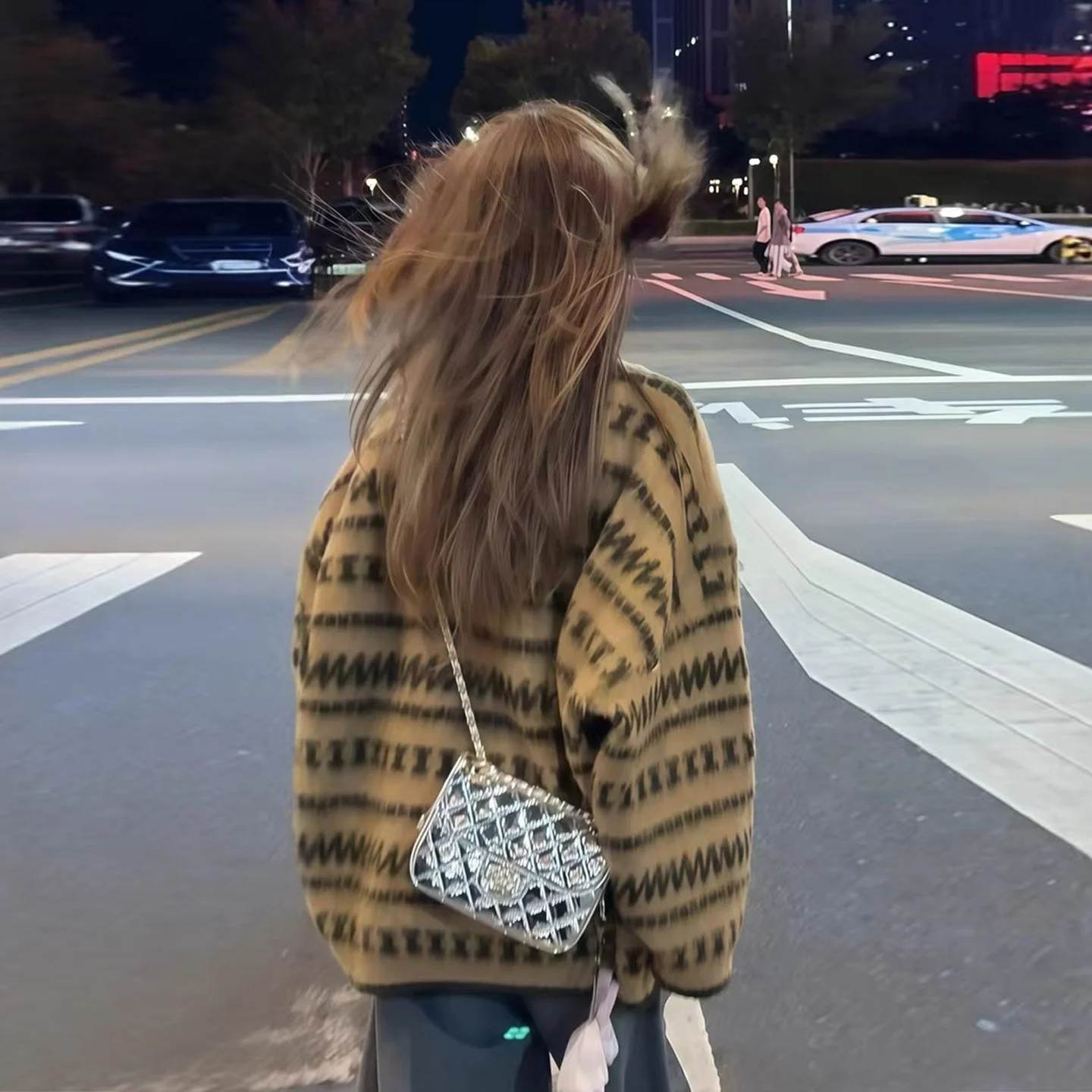 Retro Fair Isle Knitted Camere Sweater Women's Loose Fit Overhead Autumn Winter Soft Cozy Long Sve round Ne Top
Retro Fair Isle Knitted Camere Sweater Women's Loose Fit Overhead Autumn Winter Soft Cozy Long Sve round Ne Top