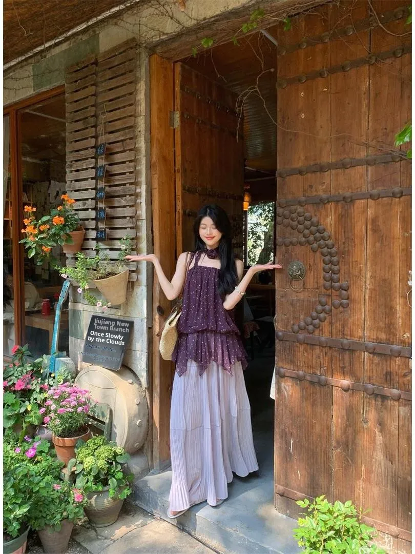 Vacation Style Women's Spring 2026 New Purple Chiffon Drapey Halter Top Skirt Fashionable Two-Piece Set Breathable Regular Fit
Vacation Style Women's Spring 2026 New Purple Chiffon Drapey Halter Top Skirt Fashionable Two-Piece Set Breathable Regular Fit