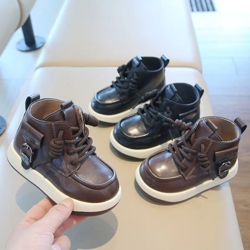 Spring Autumn Children Fashion Booties Boys Soft Soled Solid Color Short Boot Girls Front Lacing Leather High Top Booties
Spring Autumn Children Fashion Booties Boys Soft Soled Solid Color Short Boot Girls Front Lacing Leather High Top Booties