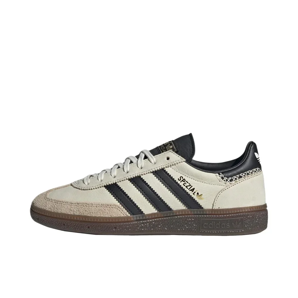 Adidas Handball Spezial для женщин и мужчин, белые, серые, легкие нескользящие немецкие тренировочные туфли в стиле ретро с низким берцем IE3698
Adidas Handball Spezial для женщин и мужчин, белые, серые, легкие нескользящие немецкие тренировочные туфли в стиле ретро с низким берцем IE3698