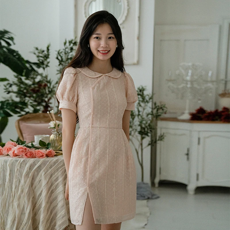 Sweet Style Short Sleeve Flag Dress Girl Summer 2024 New Slim Fit Shiny Sequin Taffeta A-Line Skirt Middle Waist Bubble Sleeve
Sweet Style Short Sleeve Flag Dress Girl Summer 2024 New Slim Fit Shiny Sequin Taffeta A-Line Skirt Middle Waist Bubble Sleeve