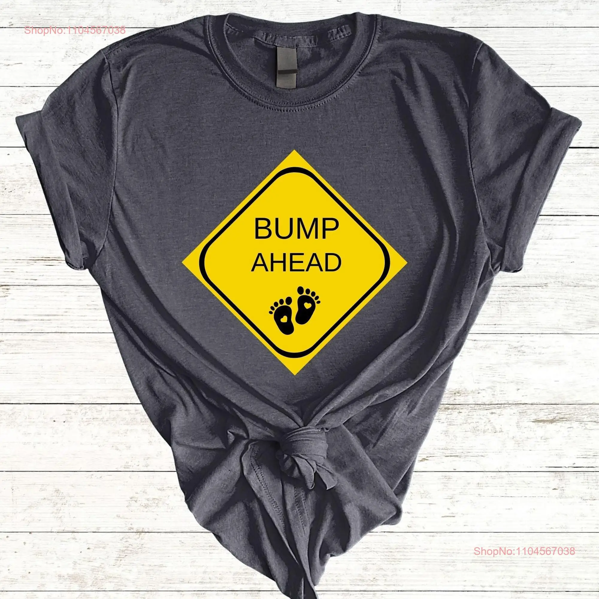 Забавная футболка для беременных Bump Ahead с длинными или короткими рукавами для мамы и ребенка
Забавная футболка для беременных Bump Ahead с длинными или короткими рукавами для мамы и ребенка