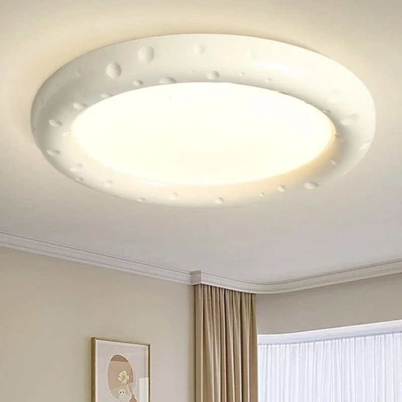 Cream Style Resin Ceiling Light, Modern and Simple Eye Protection Lighting Fixtures for Bedroom Living Room Dining Room
Cream Style Resin Ceiling Light, Modern and Simple Eye Protection Lighting Fixtures for Bedroom Living Room Dining Room