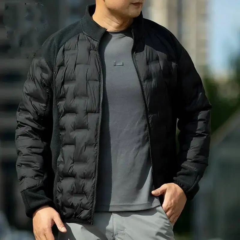 Ветрозащитная и теплая хлопковая одежда для мужчин, плотная деловая повседневная штурмовая куртка с несколькими карманами, зимняя уличная куртка
Ветрозащитная и теплая хлопковая одежда для мужчин, плотная деловая повседневная штурмовая куртка с несколькими карманами, зимняя уличная куртка