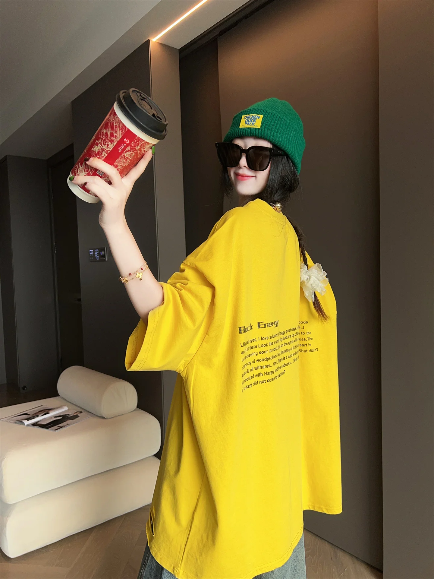 MRS SHAO Women's Casual Loose Short Sleeve T-shirt Summer 2026 Fashion Simple Style Cotton Blend Comfortable Top
MRS SHAO Women's Casual Loose Short Sleeve T-shirt Summer 2026 Fashion Simple Style Cotton Blend Comfortable Top