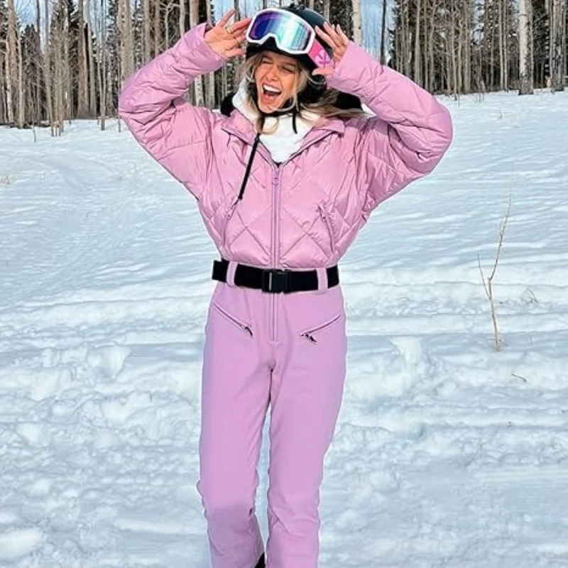 New Snow Women's Ski Sets Windproof Waterproof Down Insulation Outdoor Sports Hooded Suits One-piece Women Snowboarding Sets
New Snow Women's Ski Sets Windproof Waterproof Down Insulation Outdoor Sports Hooded Suits One-piece Women Snowboarding Sets