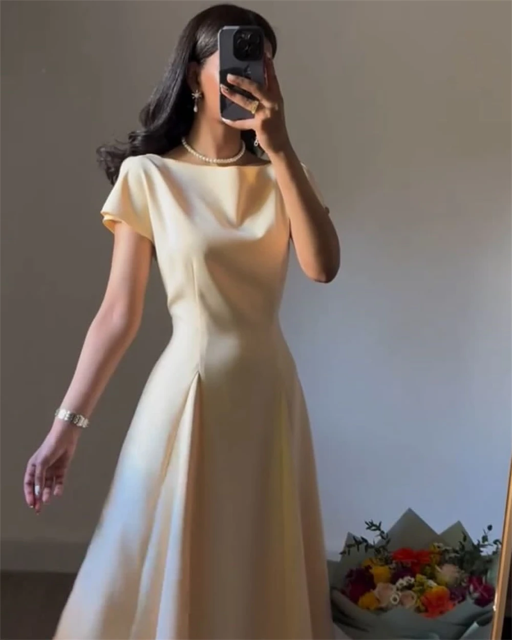 Customized High Quality White Jersey Evening Dress Temperament Cap Sleeve Short Sleeves Tiered Zipper Back Bespoke Occ
Customized High Quality White Jersey Evening Dress Temperament Cap Sleeve Short Sleeves Tiered Zipper Back Bespoke Occ