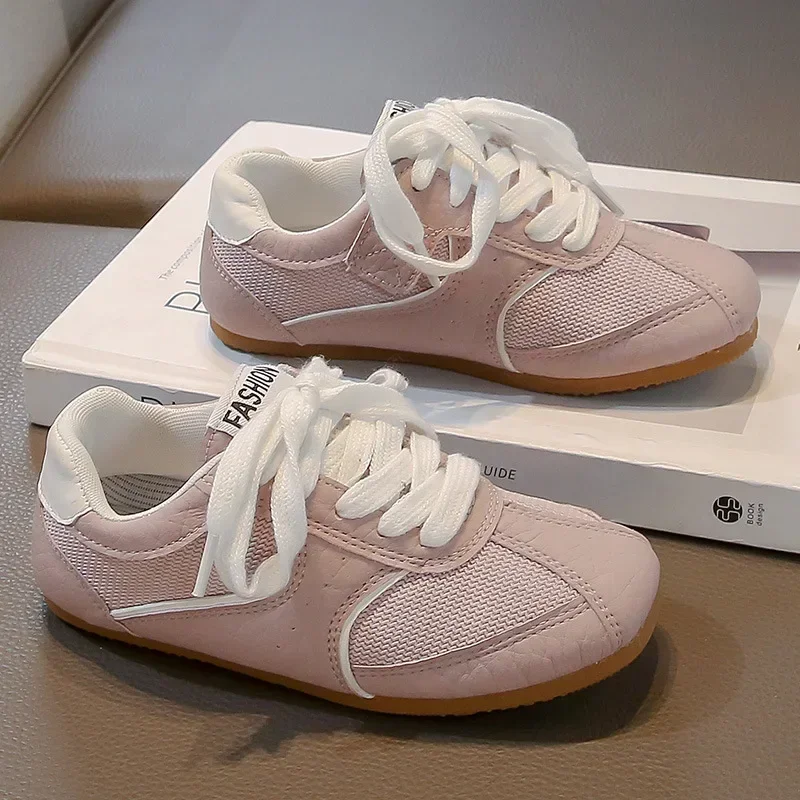 Kids Tenis Shoes Retro Air Mesh Breathable 2025 New Boys Girls Casual Shoes Non-slip Soft Sole Students Sports Shoes Trendy
Kids Tenis Shoes Retro Air Mesh Breathable 2025 New Boys Girls Casual Shoes Non-slip Soft Sole Students Sports Shoes Trendy