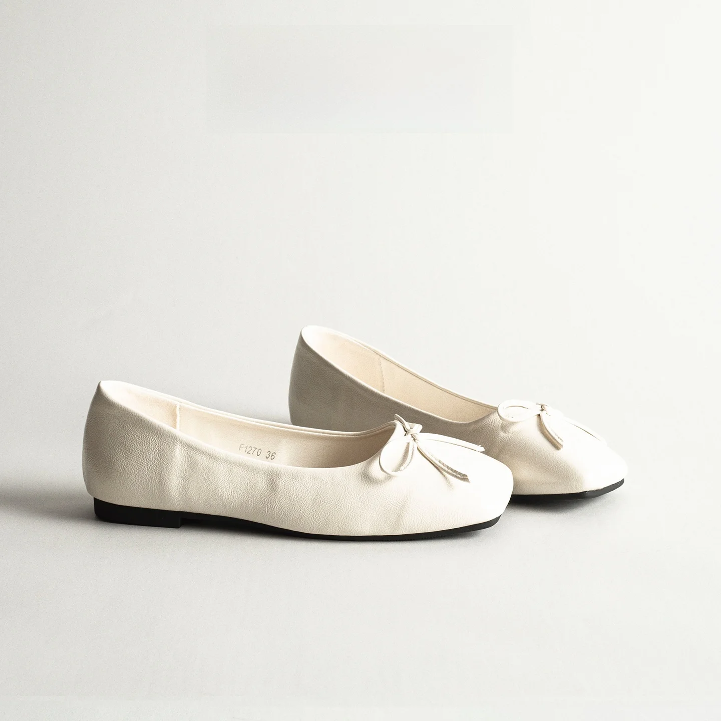 Fashionable Retro Square Head Mary Jane Slip-On Ballet Flats Women's Knot Versatile Comfortable Casual Commute Shoes
Fashionable Retro Square Head Mary Jane Slip-On Ballet Flats Women's Knot Versatile Comfortable Casual Commute Shoes