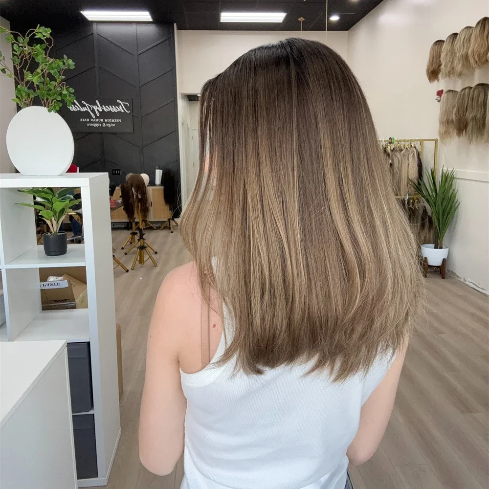 2026 Модные прямые волосы Ombre Коричневый блондин Парик Мягкий HD Парик фронта шнурка 13X4 Синтетические парики Оптовая цена с фабрики Женский парик
2026 Модные прямые волосы Ombre Коричневый блондин Парик Мягкий HD Парик фронта шнурка 13X4 Синтетические парики Оптовая цена с фабрики Женский парик