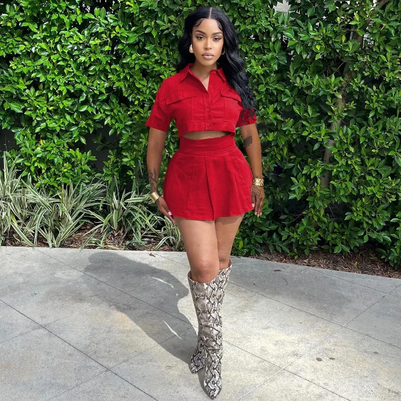 2024 Spring Summer Solid Cargo Two Piece Set Women Turn Down Collar Short Sleeve Shirts Crop Tops High Waist Mini Pleated Skirts
2024 Spring Summer Solid Cargo Two Piece Set Women Turn Down Collar Short Sleeve Shirts Crop Tops High Waist Mini Pleated Skirts