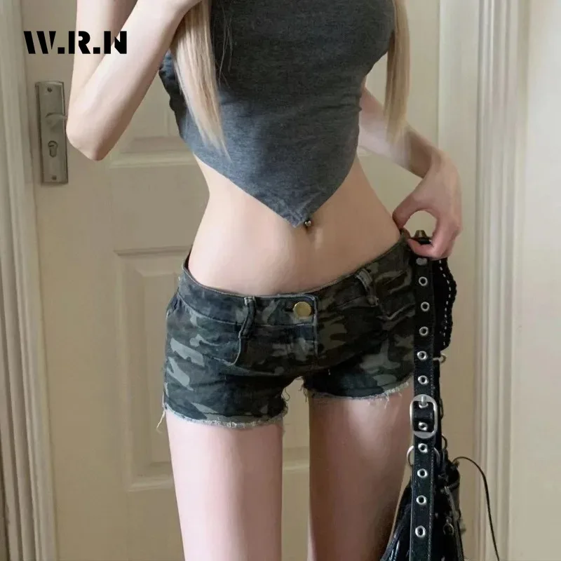 Винтажные сексуальные камуфляжные джинсовые шорты, новинка лета 2025, прямые джинсы для женщин Y2k, облегающее облегающее белье с низкой талией в стиле гранж, Ropa Mujer
Винтажные сексуальные камуфляжные джинсовые шорты, новинка лета 2025, прямые джинсы для женщин Y2k, облегающее облегающее белье с низкой талией в стиле гранж, Ropa Mujer
