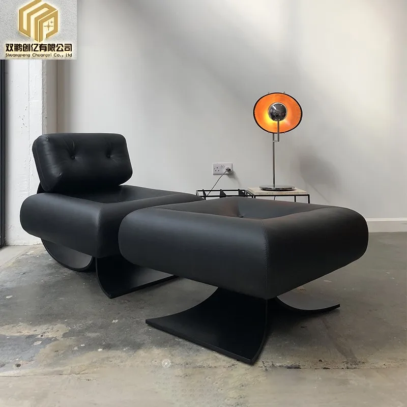 light luxury design special-shaped metal leather lounge chair hotel villa living room single sofa
light luxury design special-shaped metal leather lounge chair hotel villa living room single sofa