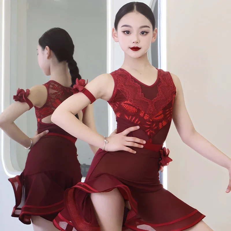 Latin dance Dress for Girls Summer New Style Practice children's high-end performance dress Children's dress set
Latin dance Dress for Girls Summer New Style Practice children's high-end performance dress Children's dress set