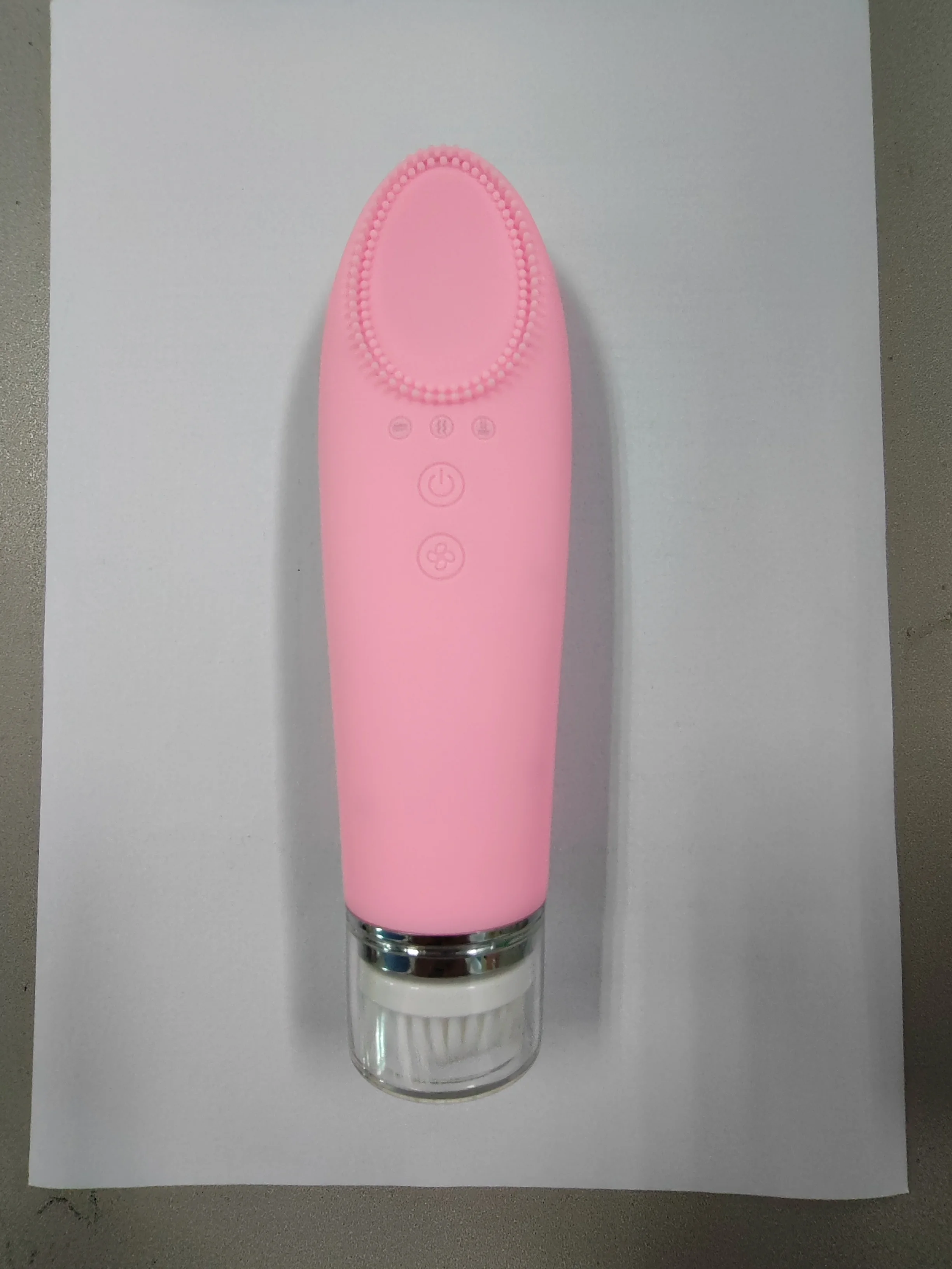 2025 New Arrival Skin Care Device Waterproof Soft Silicone Face Washing Brush Facial Massager Electric Cleansing Brush
2025 New Arrival Skin Care Device Waterproof Soft Silicone Face Washing Brush Facial Massager Electric Cleansing Brush