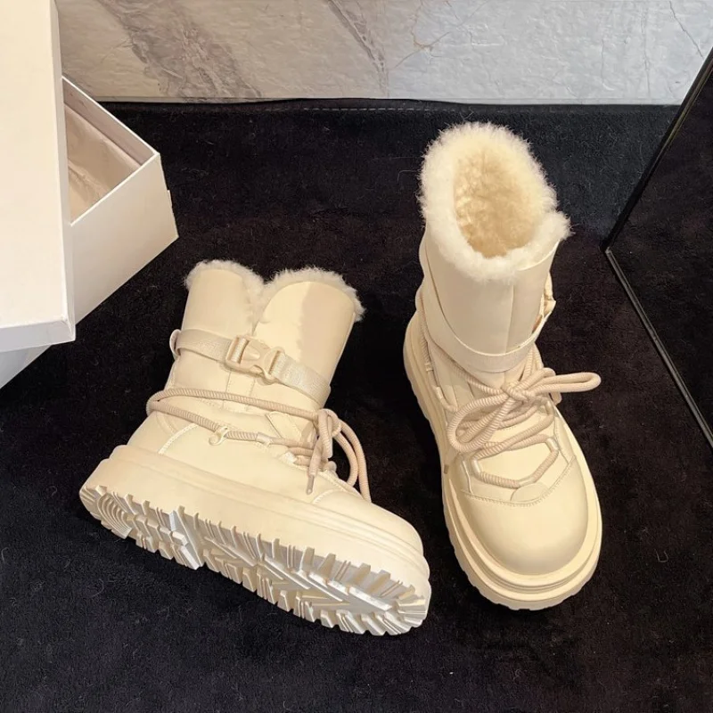 【2025 New Winter】Platform Snow Boots for Women | Korean Winter Fashion | Waterproof Anti-Slip Short Boots with Fur Lining
【2025 New Winter】Platform Snow Boots for Women | Korean Winter Fashion | Waterproof Anti-Slip Short Boots with Fur Lining