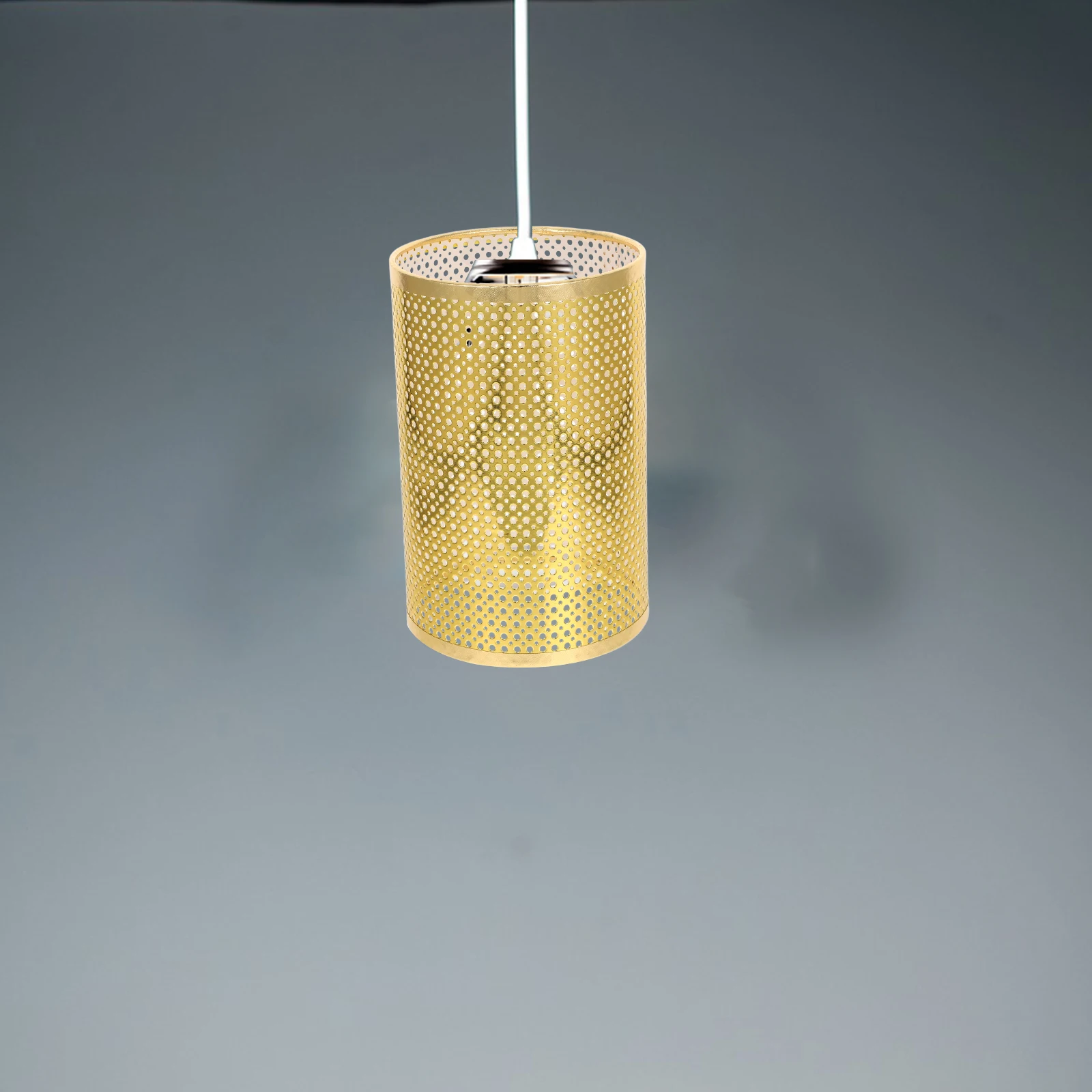 Retro Chandelier Shade Lamp Cover Durable Metal Clip On Bulb Easy Installation Soft Lighting Decorative Pendant Light For
Retro Chandelier Shade Lamp Cover Durable Metal Clip On Bulb Easy Installation Soft Lighting Decorative Pendant Light For