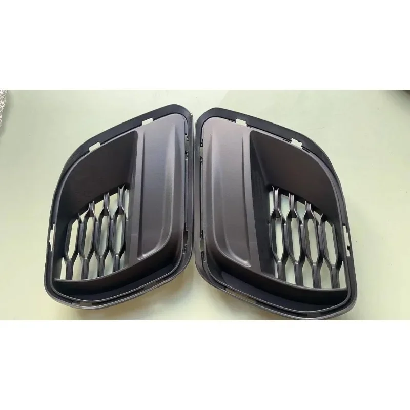68422114AA 68499094AA 68422115AA 68499095AA Front Passenger Side Fog Light Cover for Dodge Charger 2020-2022
68422114AA 68499094AA 68422115AA 68499095AA Front Passenger Side Fog Light Cover for Dodge Charger 2020-2022