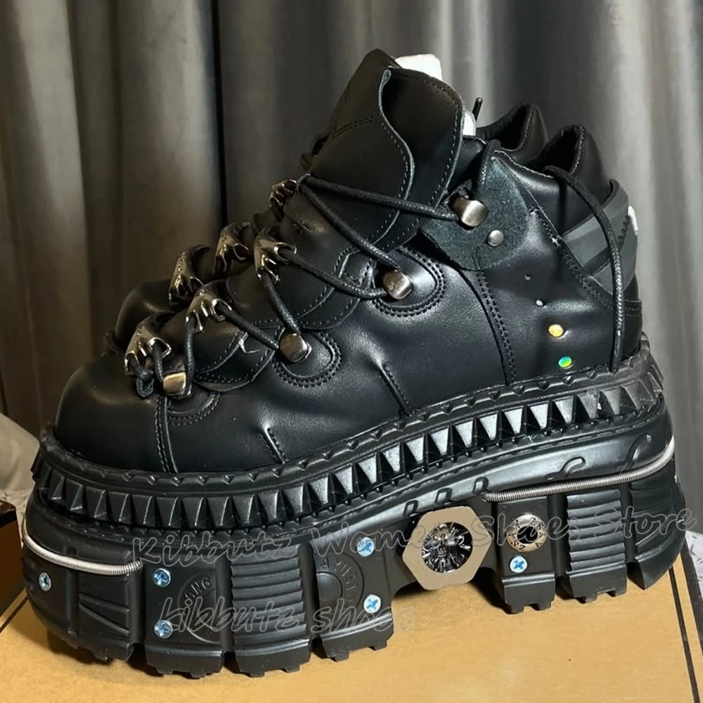 Rivets Gothic Sneaker Thick Bottom Platform Round Toe Genuine Leather New Punk Rock Dark Style Lace-Up Fashion Sexy Women Shoes
Rivets Gothic Sneaker Thick Bottom Platform Round Toe Genuine Leather New Punk Rock Dark Style Lace-Up Fashion Sexy Women Shoes