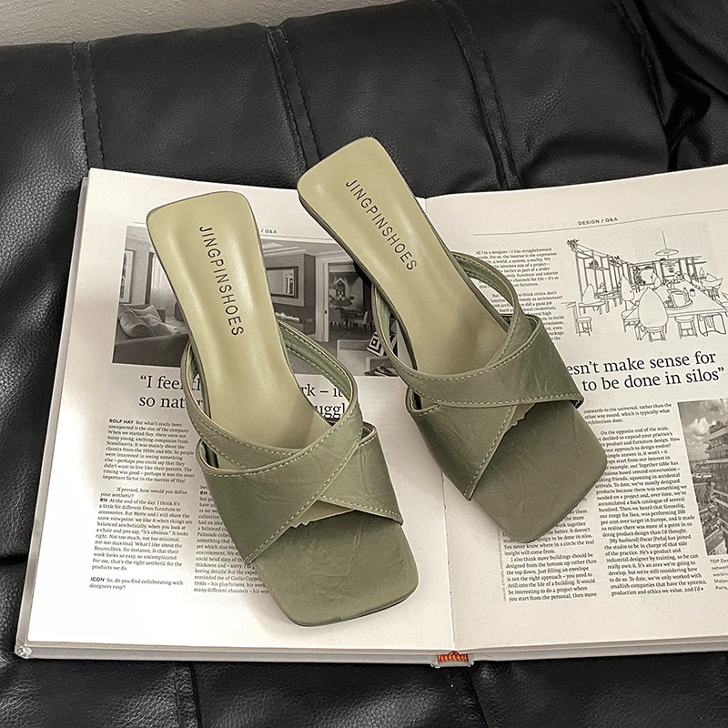 Summer and Autumn Seasons Niche Temperament and Versatile Style Featuring Exposed Toes High Heels Cool Slippers for Women
Summer and Autumn Seasons Niche Temperament and Versatile Style Featuring Exposed Toes High Heels Cool Slippers for Women