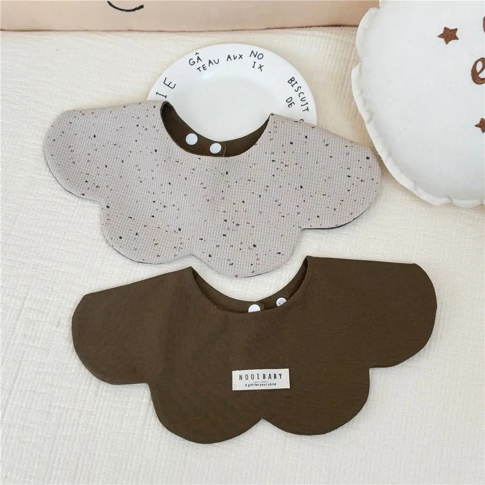 Двусторонний хлопковый нагрудник для кормления малышей с мультяшным рисунком, впитывающий, гипоаллергенный, для прорезывания зубов и кормления малышей
Двусторонний хлопковый нагрудник для кормления малышей с мультяшным рисунком, впитывающий, гипоаллергенный, для прорезывания зубов и кормления малышей