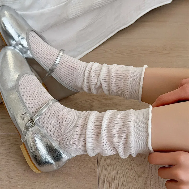 Women's Socks Thin Mesh Solid Color Spring Summer Rolled Edge Mid-tube Nice Breathable Absorption Sweat Simple Fashion Pile Sock
Women's Socks Thin Mesh Solid Color Spring Summer Rolled Edge Mid-tube Nice Breathable Absorption Sweat Simple Fashion Pile Sock